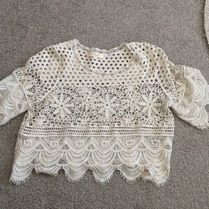 Pull over short sleeve crochet sweater